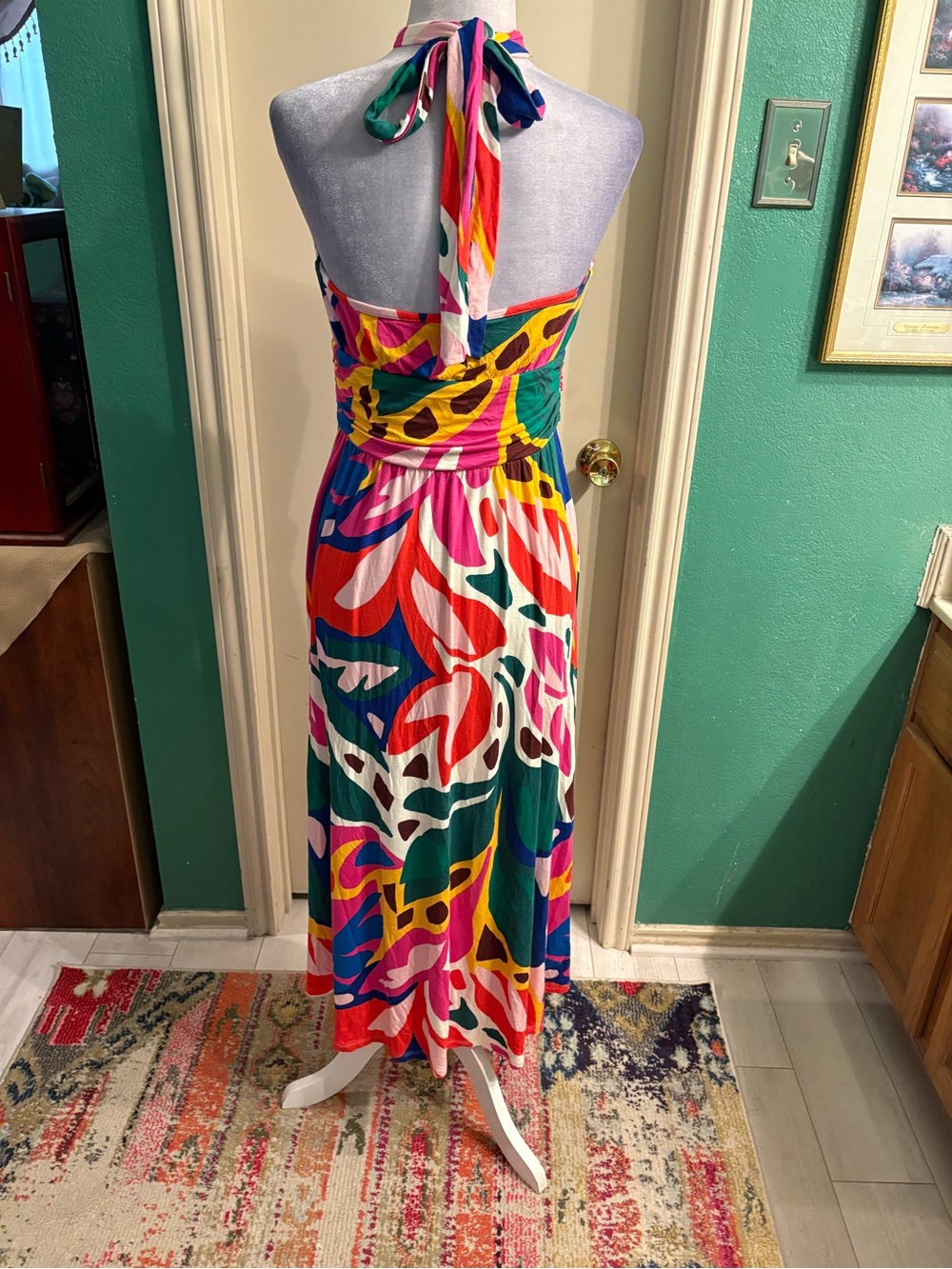 Boden Sydney Green & Multicolor Twist Halter Maxi Dress - Picture 8 of 16